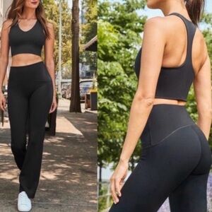 NWOT Spanx Booty Boost Flare Pant Black size Medium